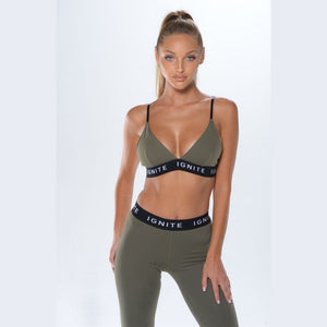 Women's Set Ignite Set, Green Sports Bra, Ignite Sports Bra, Ignite leggings, Ignite Dan Bizerian Model, Ignite Model