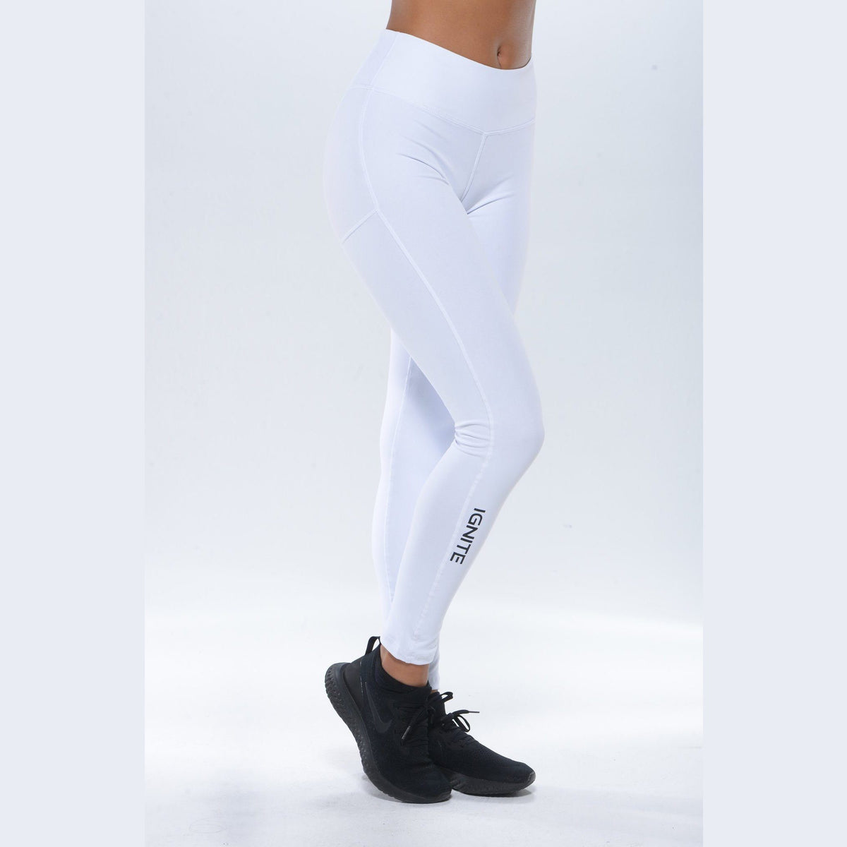 Mid-Rise Leggings - White